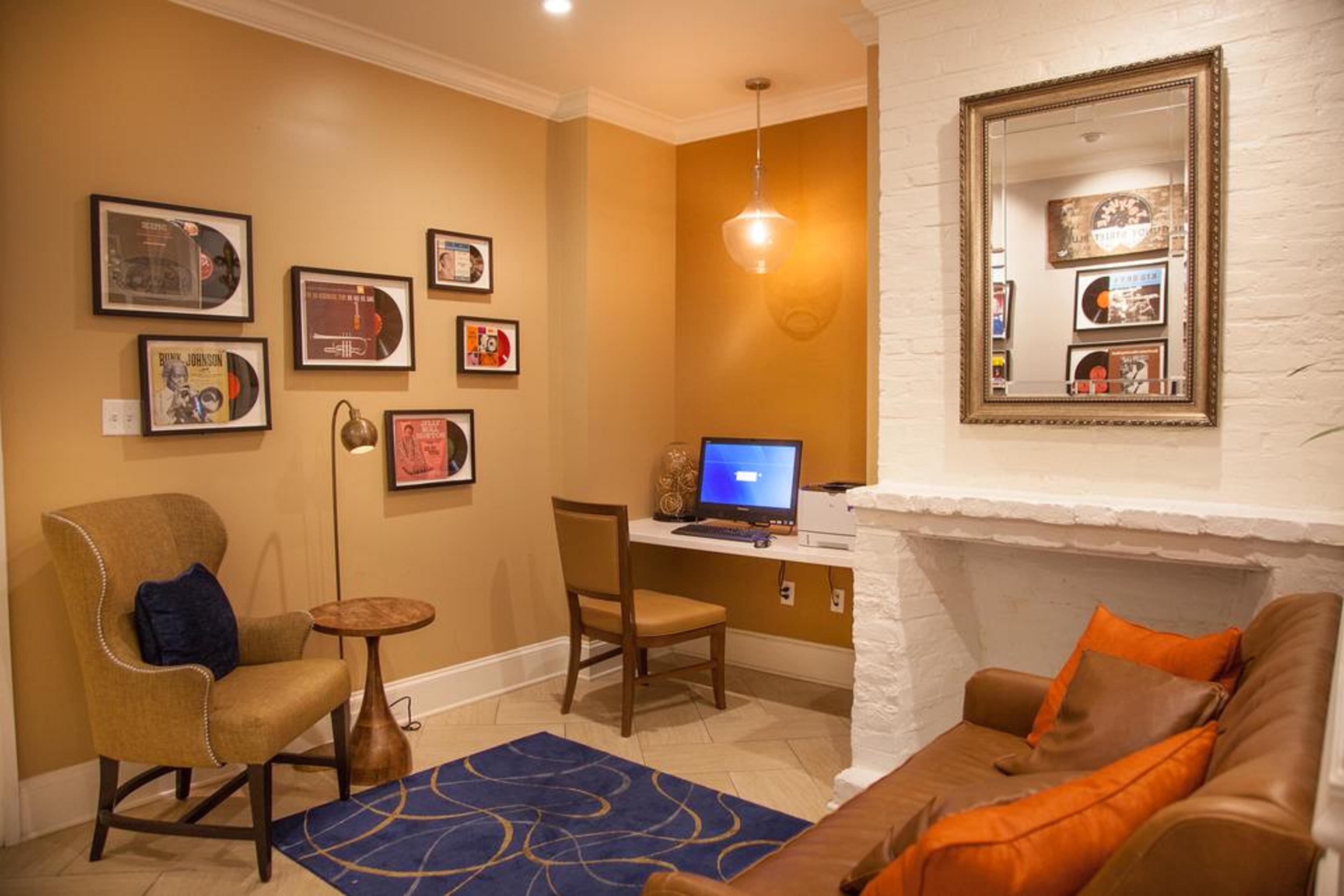 ניו אורלינס Hotel St. Pierre French Quarter מראה חיצוני תמונה