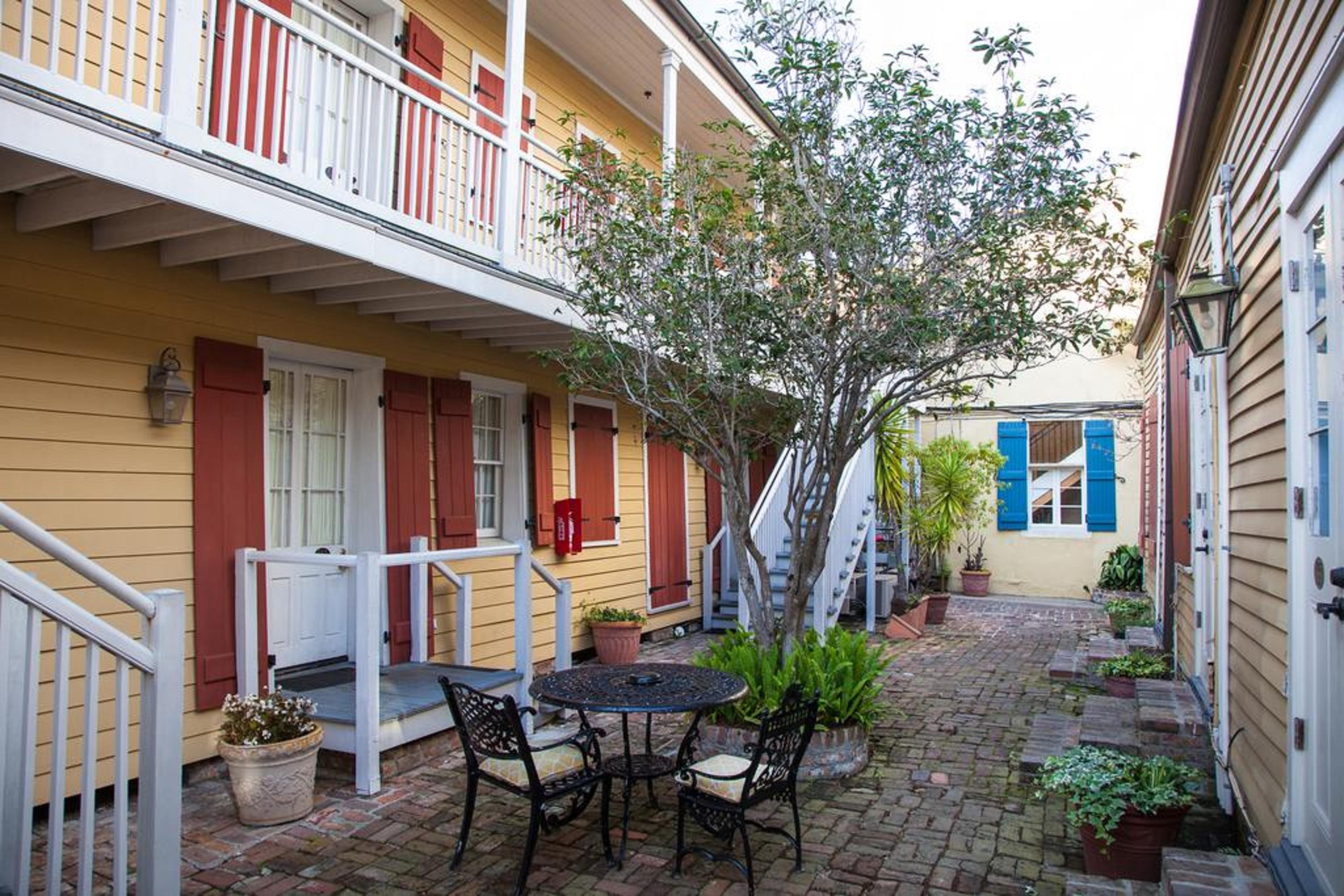 ניו אורלינס Hotel St. Pierre French Quarter מראה חיצוני תמונה
