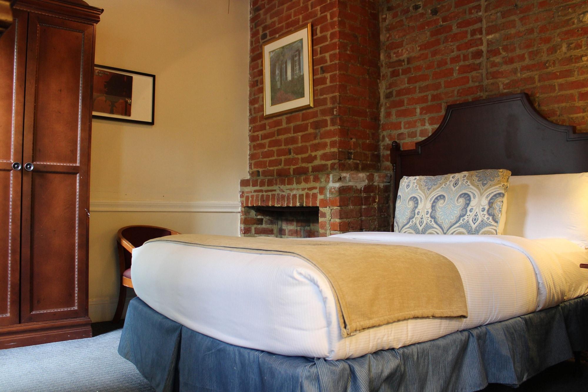 ניו אורלינס Hotel St. Pierre French Quarter מראה חיצוני תמונה
