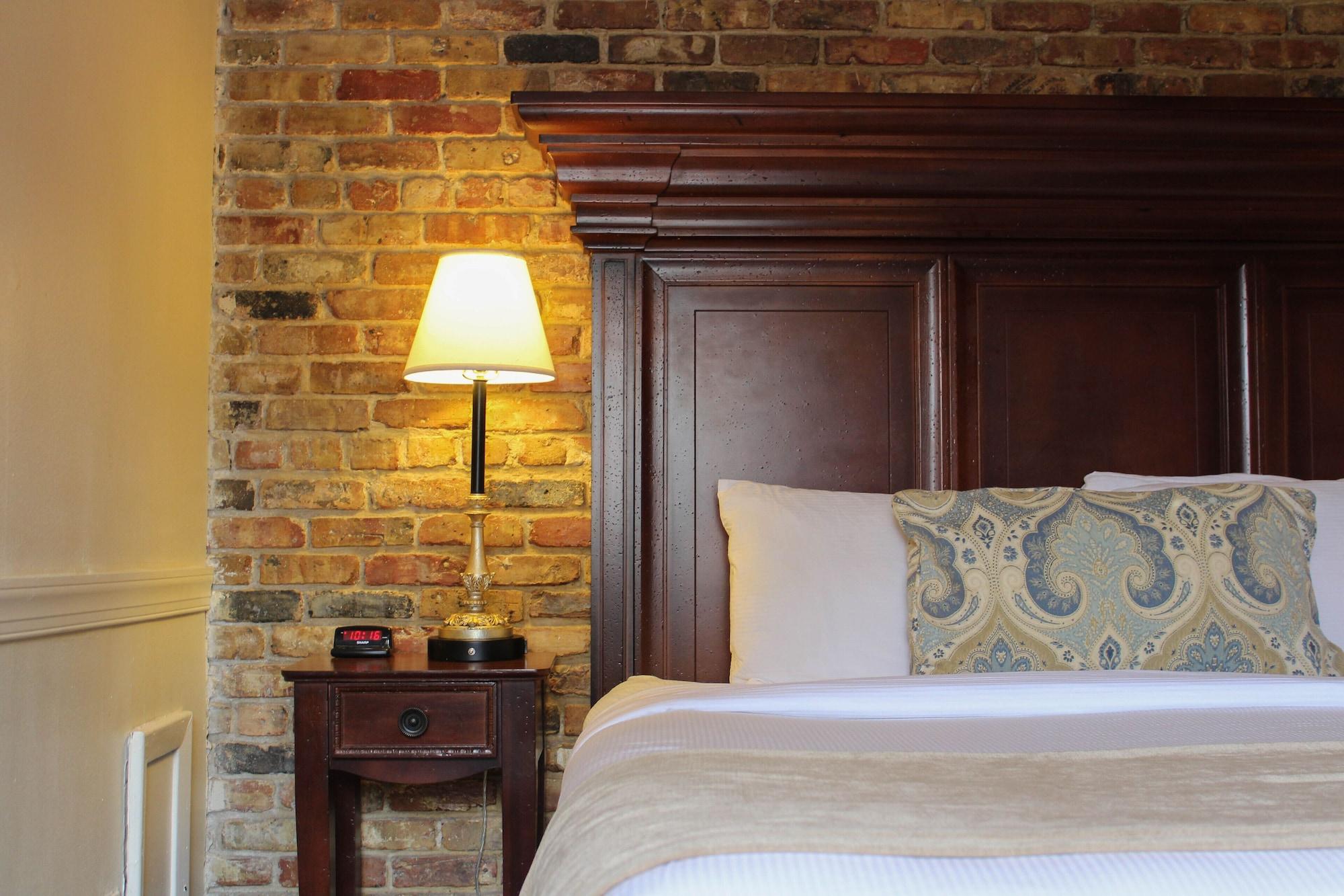 ניו אורלינס Hotel St. Pierre French Quarter מראה חיצוני תמונה