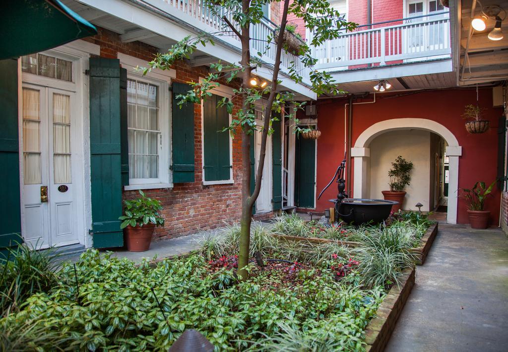 ניו אורלינס Hotel St. Pierre French Quarter מראה חיצוני תמונה