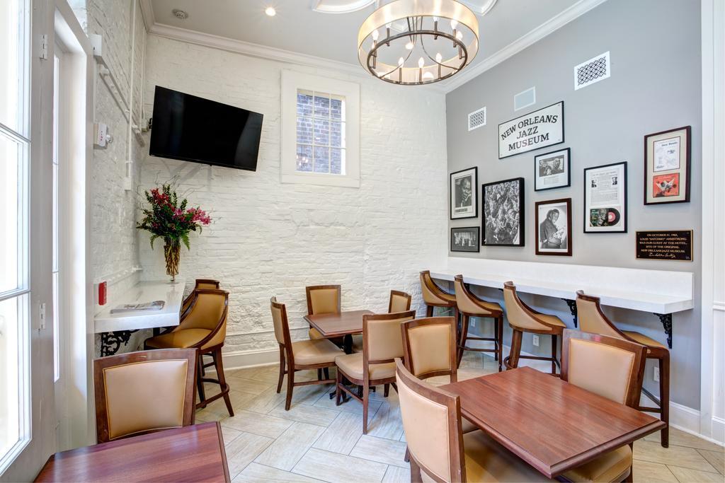 ניו אורלינס Hotel St. Pierre French Quarter מראה חיצוני תמונה