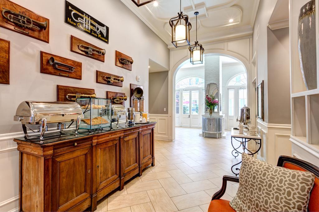 ניו אורלינס Hotel St. Pierre French Quarter מראה חיצוני תמונה